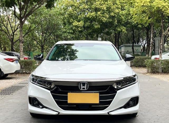 
								Honda Accord, 2022 full									