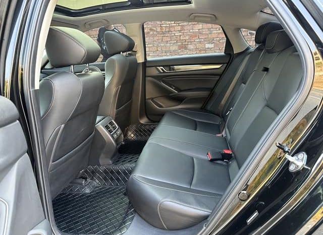 
								Honda Accord, 2023 full									