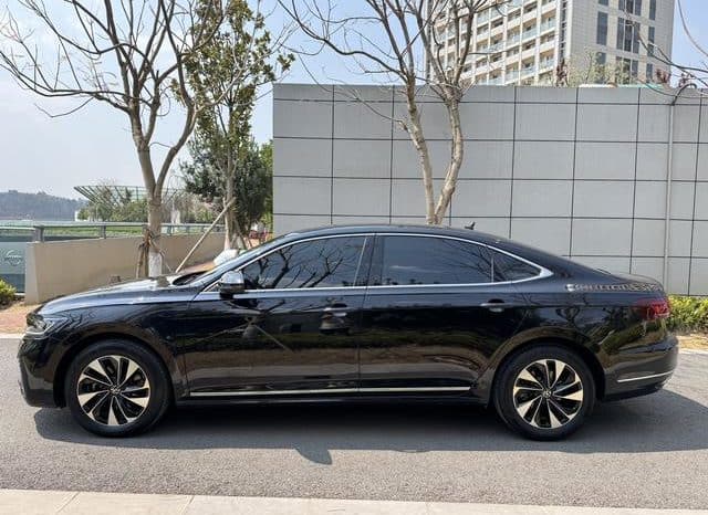 
								Volkswagen Passat, 2022 full									