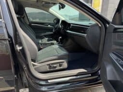 
										Volkswagen Passat, 2022 full									