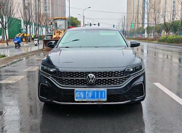 
								Volkswagen Passat, 2021 full									