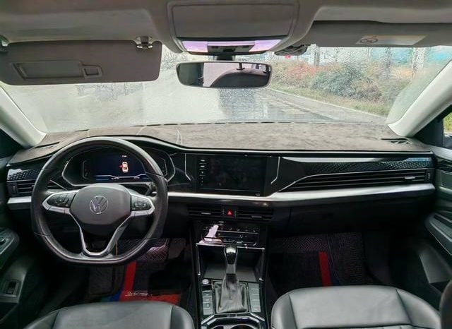 
								Volkswagen Passat, 2021 full									