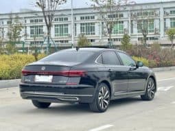 
										Volkswagen Passat, 2022 full									