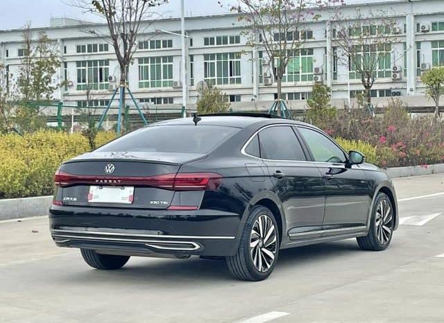 
								Volkswagen Passat, 2022 full									