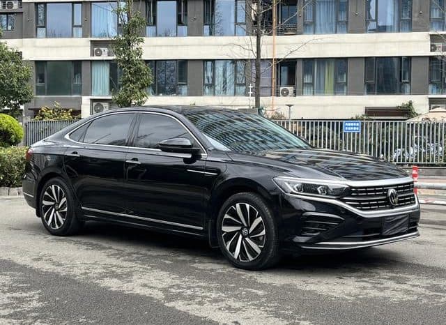 
								Volkswagen Passat, 2024 full									