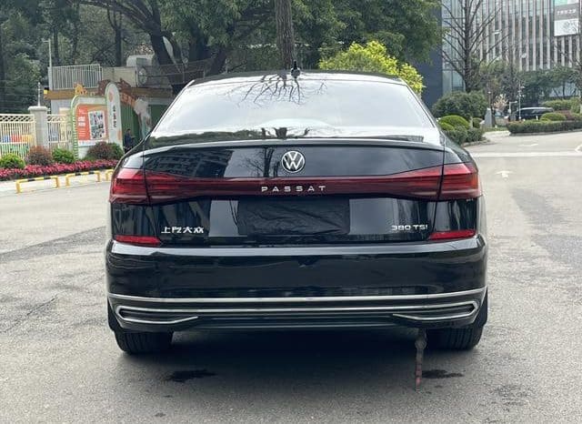
								Volkswagen Passat, 2024 full									