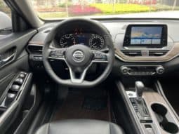 
										Nissan Altima (VI), 2022 full									