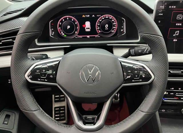 
								Volkswagen Tiguan L, 2022 full									