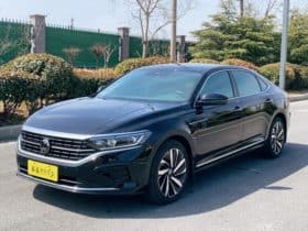 Volkswagen Passat, 2023
