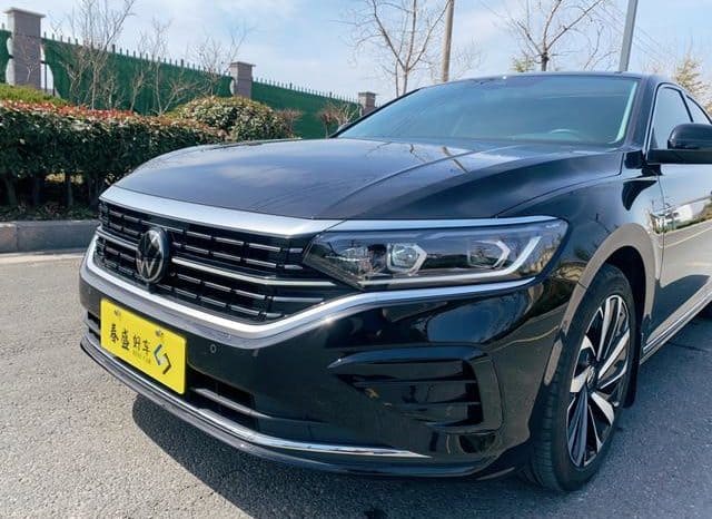 
								Volkswagen Passat, 2023 full									