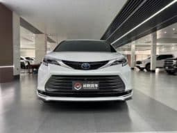 
										Toyota Sienna, 2024 full									