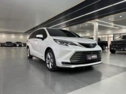 
										Toyota Sienna, 2024 full									