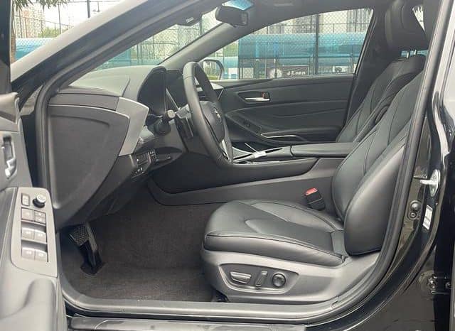 
								Toyota Avalon, 2023 full									