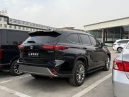 
										Toyota Highlander (III), 2022 full									