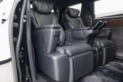 
										Toyota Vellfire (II), 2024 full									
