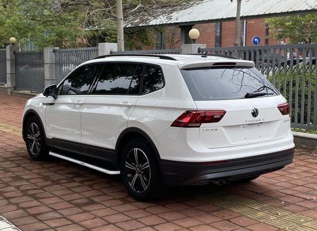 
								Volkswagen Tiguan L, 2021 full									