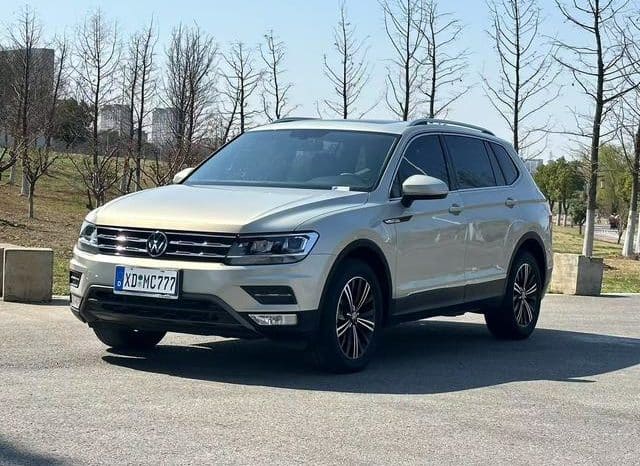 67d91976a1d89 Volkswagen Tiguan L, 2021