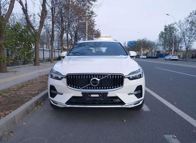 
								Volvo XC60, 2024 full									