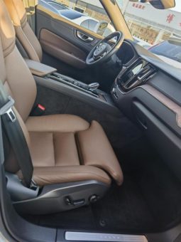 
										Volvo XC60, 2024 full									