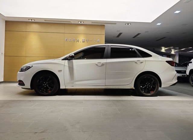 
								Chevrolet Cruze, 2020 full									