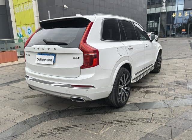
								Volvo XC90, 2021 full									