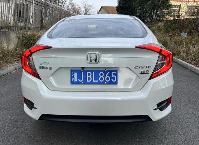 
								Honda Civic, 2020 full									