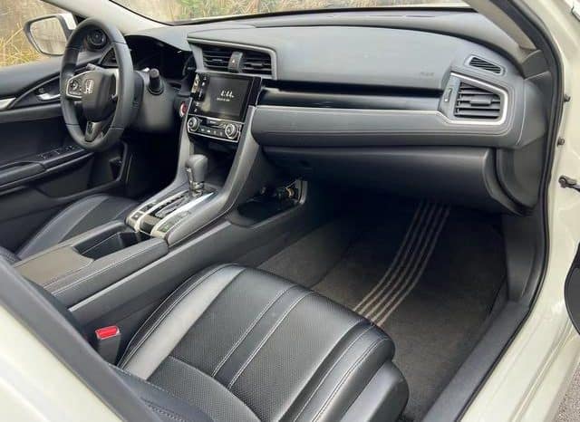 
								Honda Civic, 2020 full									
