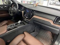 
										Volvo XC60, 2022 full									