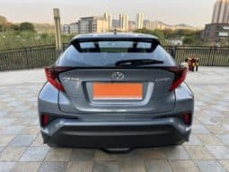 
										Toyota C-HR, 2021 full									