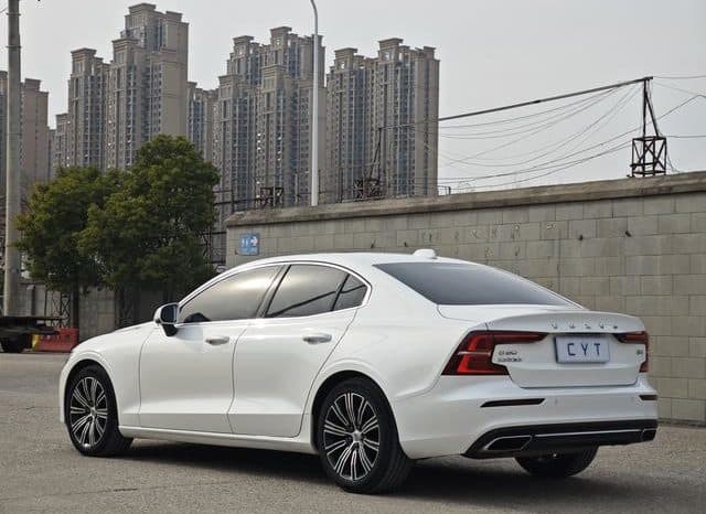 
								Volvo S60, 2022 full									