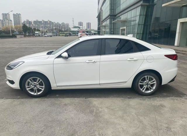 
								Ford Focus (IV), 2021 full									