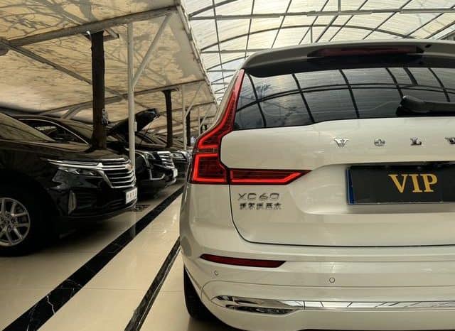 
								Volvo XC60, 2024 full									