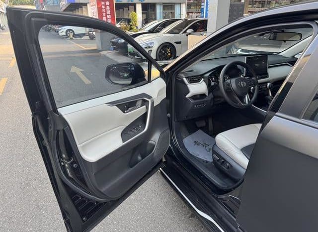 
								Toyota Wildlander, 2020 full									