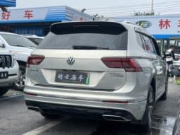 
										Volkswagen Tiguan Allspace (II), 2020 full									
