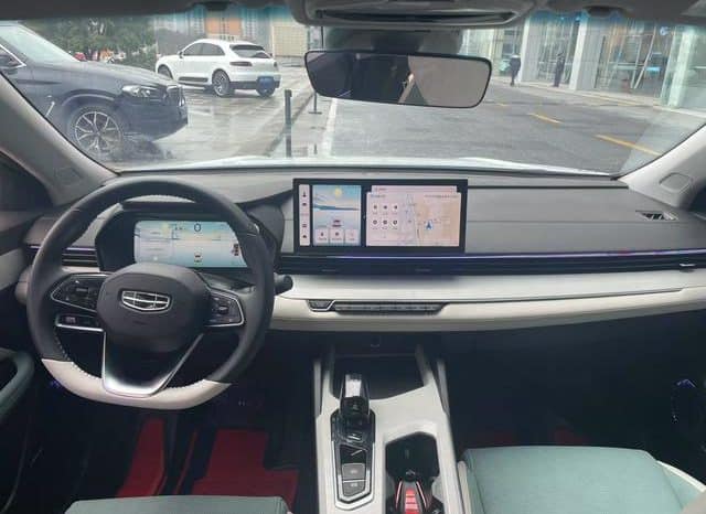 
								Geely Emgrand L Hi-P, 2023 full									