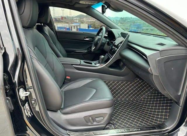 
								Toyota Avalon, 2022 full									