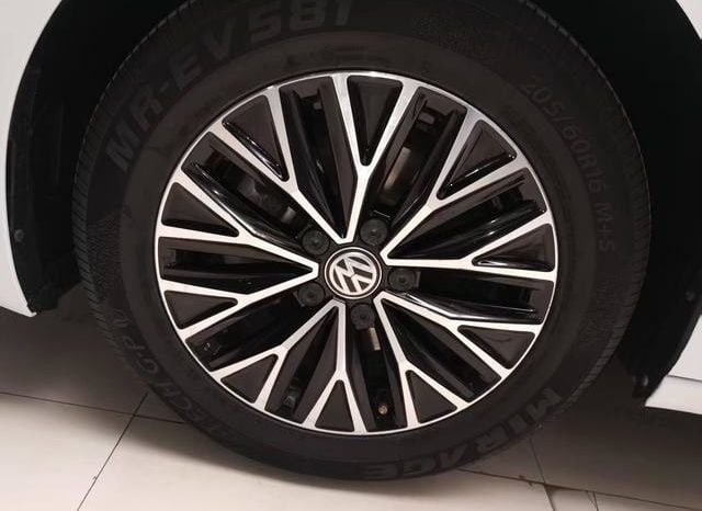 
								Volkswagen Jetta, 2020 full									