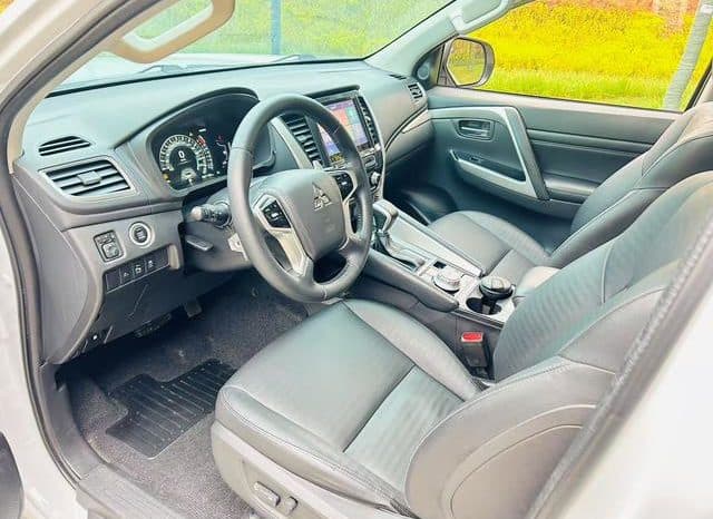 
								Mitsubishi Pajero Sport, 2020 full									