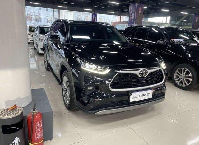 
								Toyota Highlander (III), 2022 full									