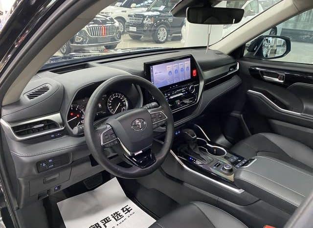 
								Toyota Highlander (III), 2022 full									