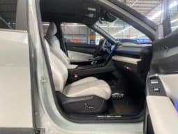 
										Geely Atlas, 2023 full									