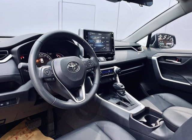 
								Toyota RAV4 (IV), 2021 full									