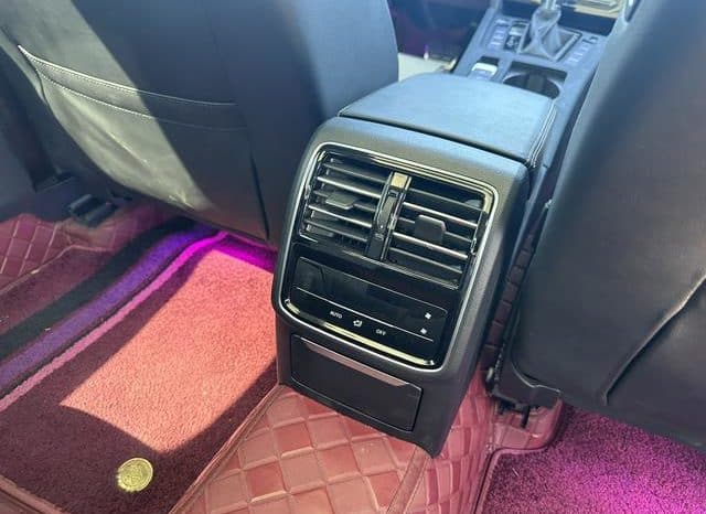 
								Volkswagen Magotan, 2022 full									