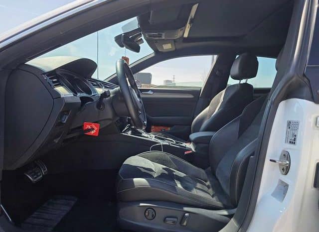 
								Volkswagen Passat CC, 2020 full									