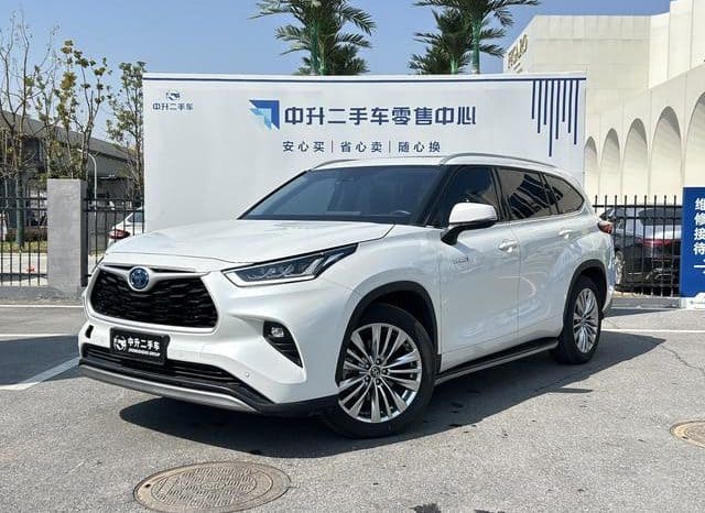 67dd996ba6d7a Toyota Highlander (III), 2021