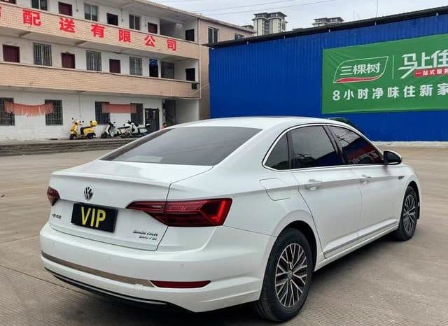 
								Volkswagen Jetta, 2020 full									