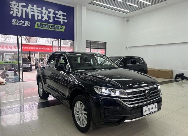 
								Volkswagen Touareg, 2023 full									