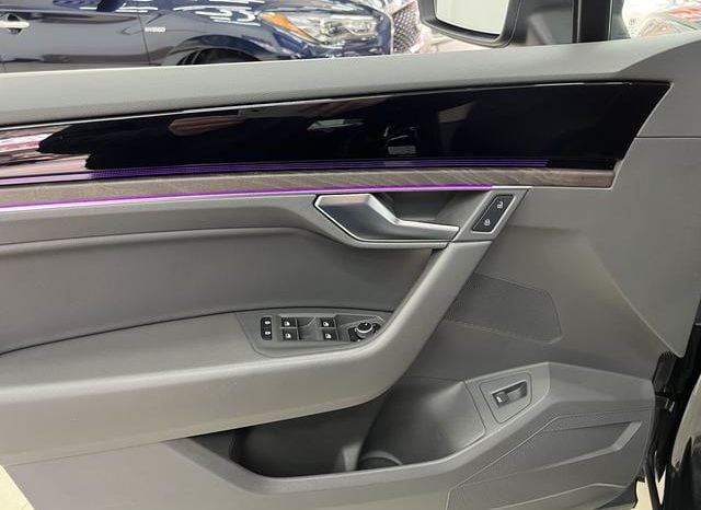 
								Volkswagen Touareg, 2023 full									
