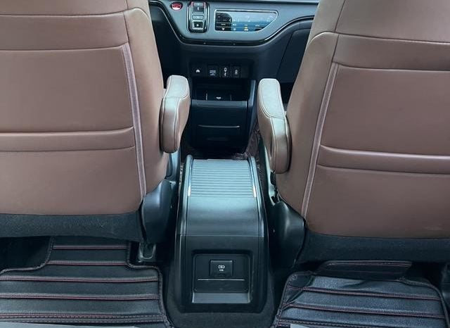 
								Honda Odyssey, 2022 full									
