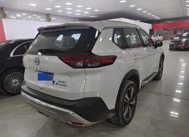 
								Nissan X-Trail (III), 2023 full									